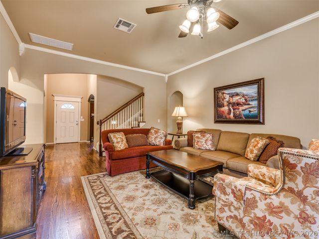 7521 E Galveston Street, Broken Arrow, OK 74014