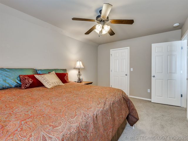 7521 E Galveston Street, Broken Arrow, OK 74014