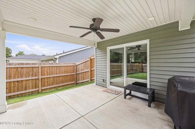 11025 Meadow Run Rd, Louisville, KY 40229