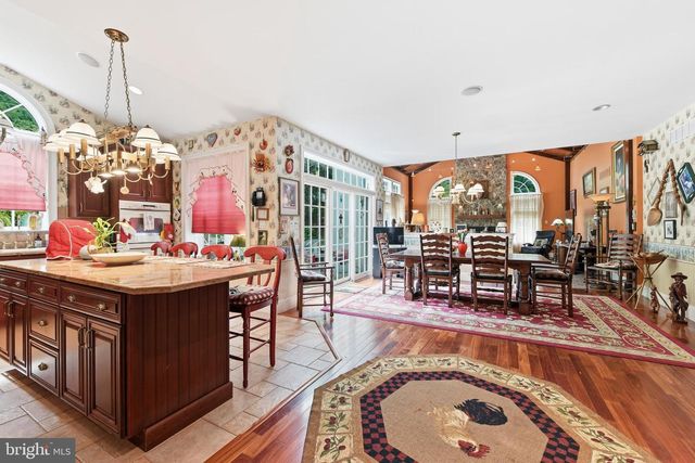 7 WOODS WAY, Reading, PA 19610