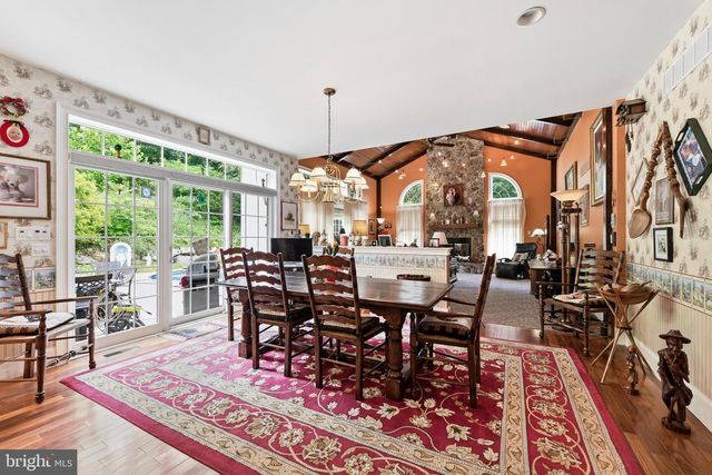 7 WOODS WAY, Reading, PA 19610