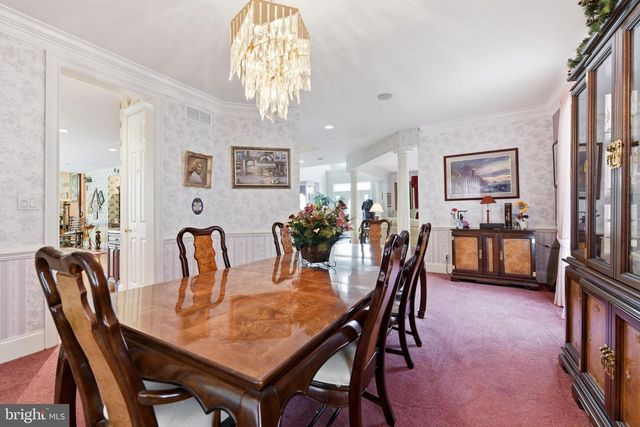 7 WOODS WAY, Reading, PA 19610