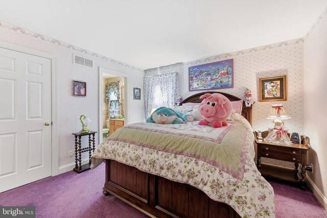 7 WOODS WAY, Reading, PA 19610