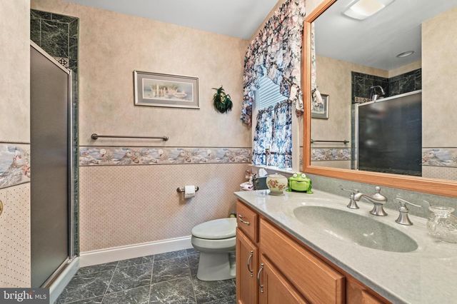 7 WOODS WAY, Reading, PA 19610