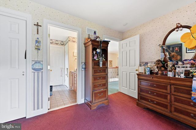 7 WOODS WAY, Reading, PA 19610
