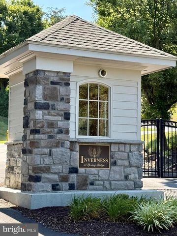 7 WOODS WAY, Reading, PA 19610