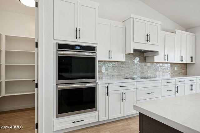 6542 N 171st Drive, Waddell, AZ 85355