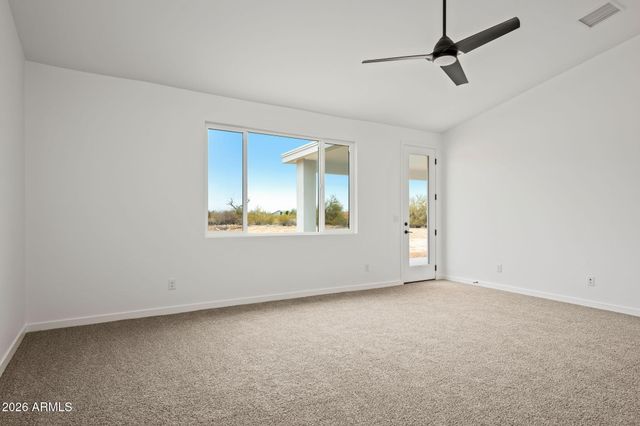 6542 N 171st Drive, Waddell, AZ 85355