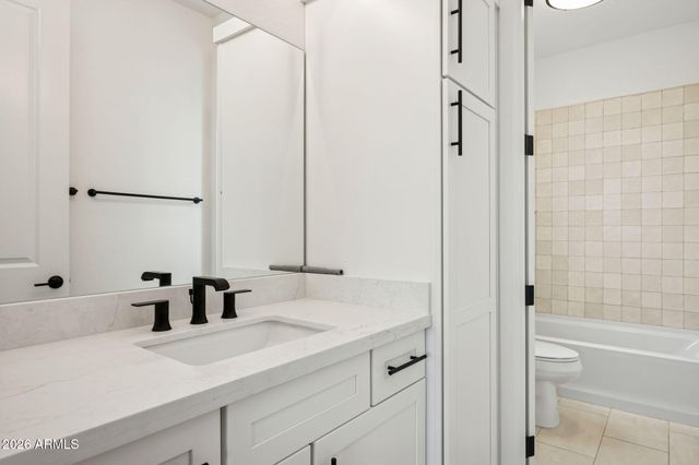 6542 N 171st Drive, Waddell, AZ 85355