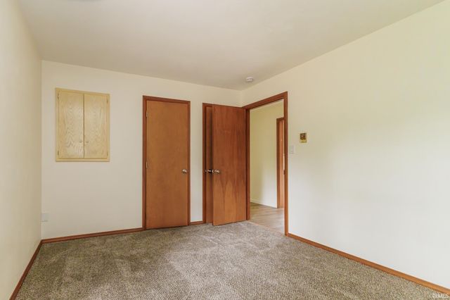 11911 W US 24 Highway, Fort Wayne, IN 46814