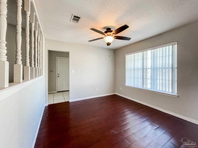 2001 W Indies Dr, Pensacola, FL 32506