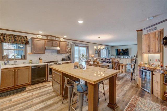 S1404 Indian Trail Parkway, Baraboo, WI 53913