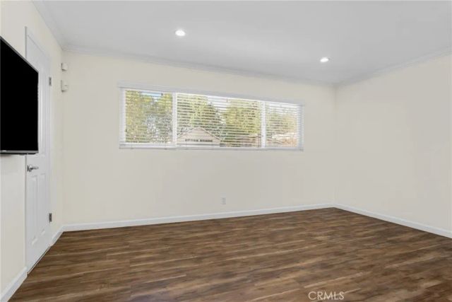 9959 Gothic Avenue, North Hills, CA 91343