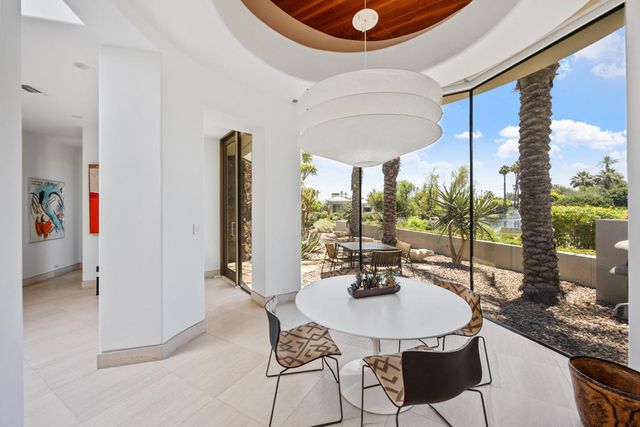 102 Waterford Circle, Rancho Mirage, CA 92270