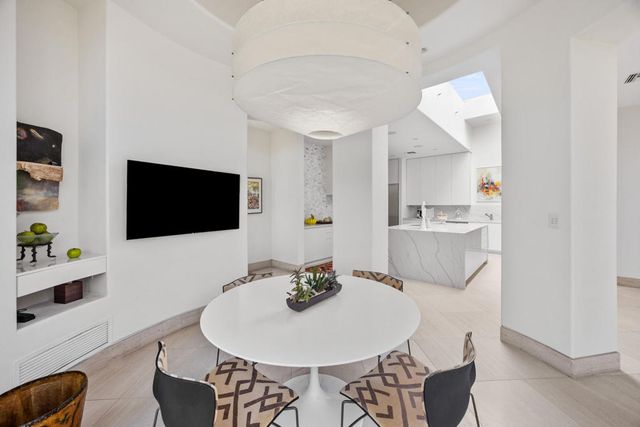 102 Waterford Circle, Rancho Mirage, CA 92270