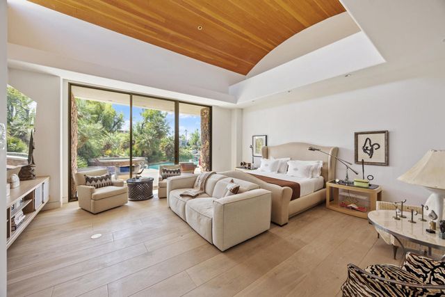 102 Waterford Circle, Rancho Mirage, CA 92270