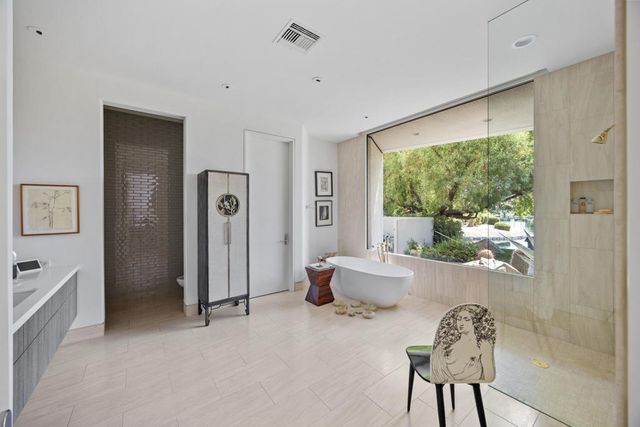 102 Waterford Circle, Rancho Mirage, CA 92270