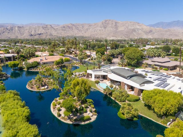 102 Waterford Circle, Rancho Mirage, CA 92270