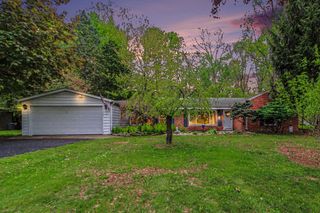32633 6 Mile Road, Livonia City, MI 48152
