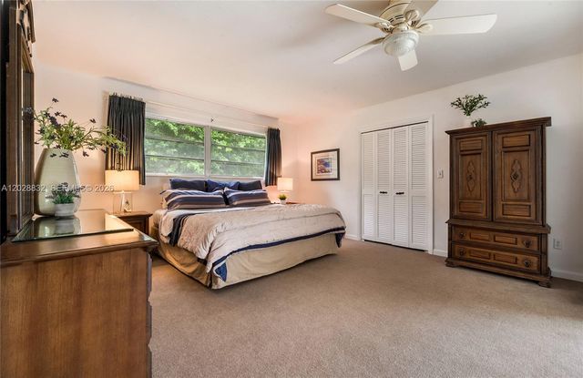 16420 SW 81st Ave, Palmetto Bay, FL 33157