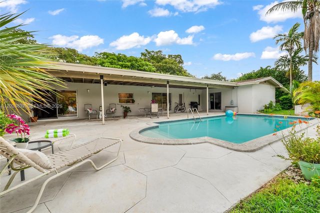 16420 SW 81st Ave, Palmetto Bay, FL 33157