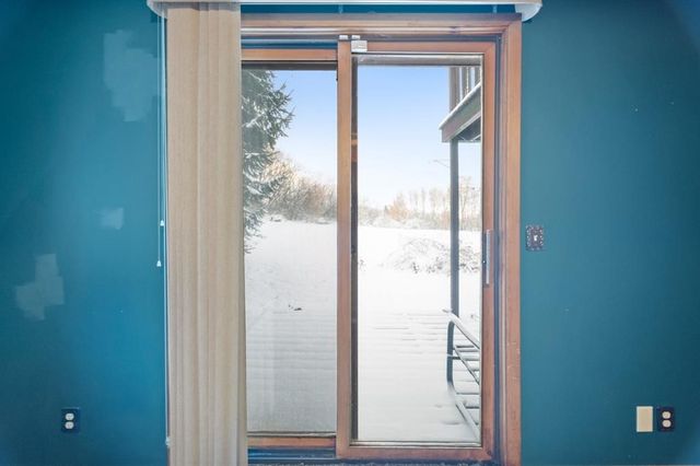 11837 CEDAR MILL Road, North East, PA 16428