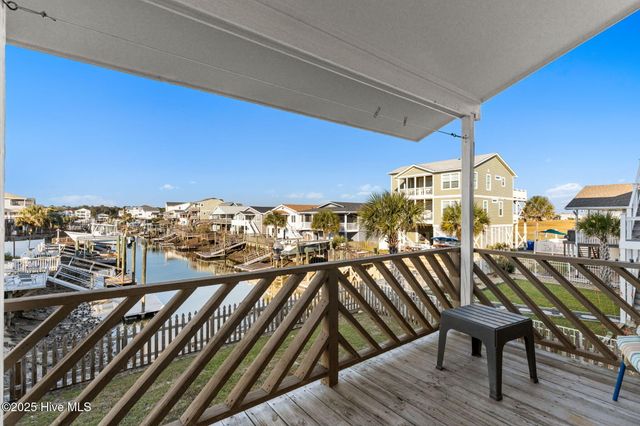 552 Ocean Boulevard W, Supply, NC 28462