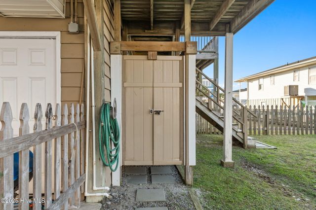 552 Ocean Boulevard W, Supply, NC 28462