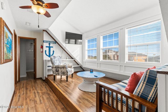 552 Ocean Boulevard W, Supply, NC 28462