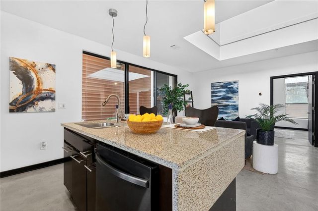 972 Dekalb NE Avenue 203, Atlanta, GA 30307