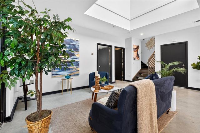 972 Dekalb NE Avenue 203, Atlanta, GA 30307