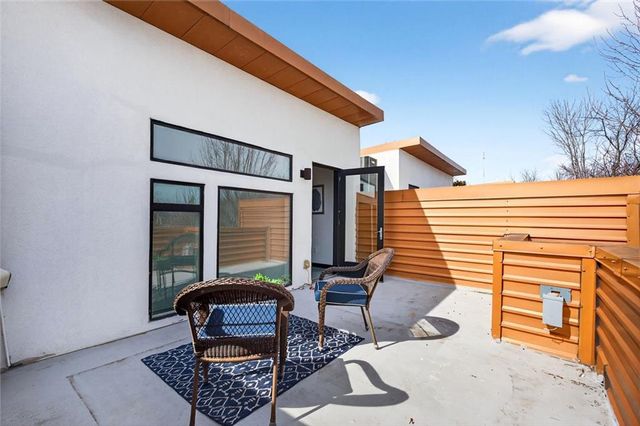 972 Dekalb NE Avenue 203, Atlanta, GA 30307