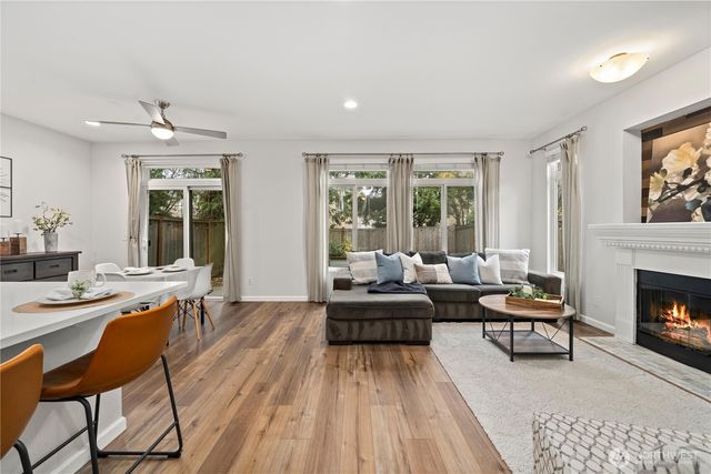 22754 SE 242nd Street, Maple Valley, WA 98038