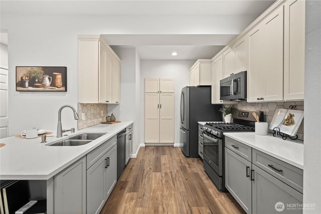 22754 SE 242nd Street, Maple Valley, WA 98038