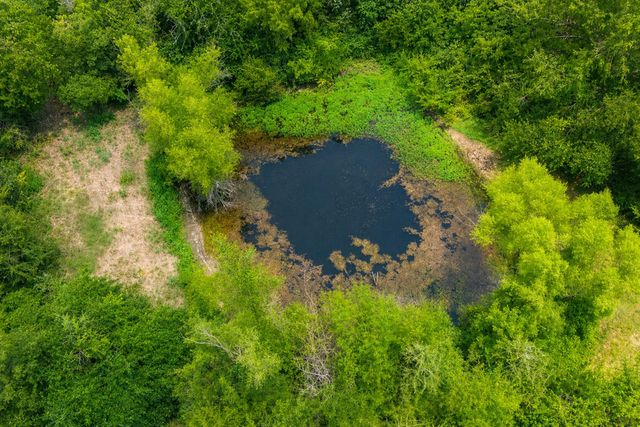 479 County Road 27450, Honey Grove, TX 75477