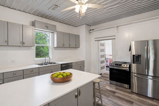479 County Road 27450, Honey Grove, TX 75477