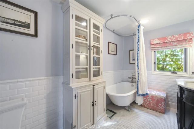 30842 Driftwood Drive, Laguna Beach, CA 92651