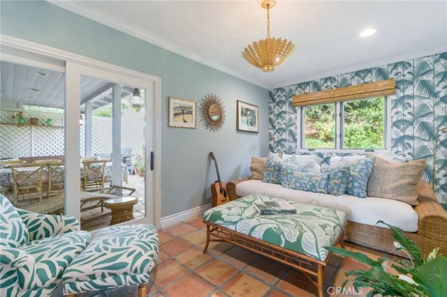 30842 Driftwood Drive, Laguna Beach, CA 92651