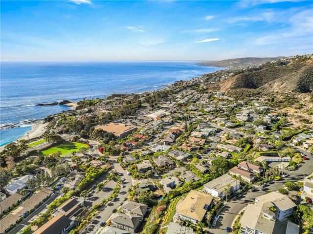 30842 Driftwood Drive, Laguna Beach, CA 92651
