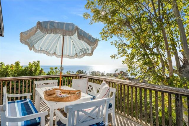 30842 Driftwood Drive, Laguna Beach, CA 92651