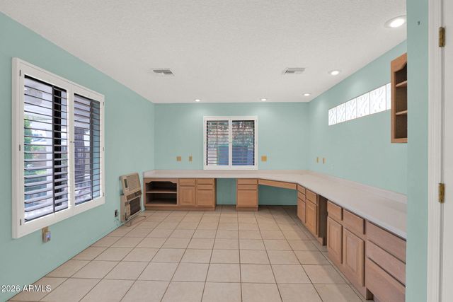 14623 W TRADING POST Drive, Sun City West, AZ 85375