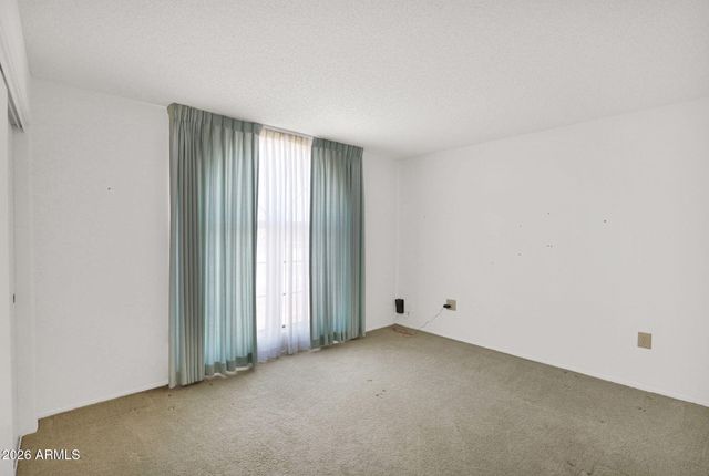 14623 W TRADING POST Drive, Sun City West, AZ 85375