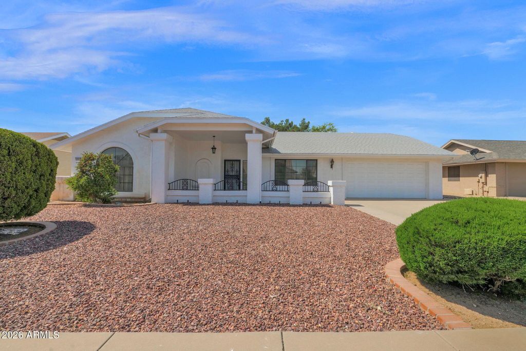 14623 W TRADING POST Drive, Sun City West, AZ 85375