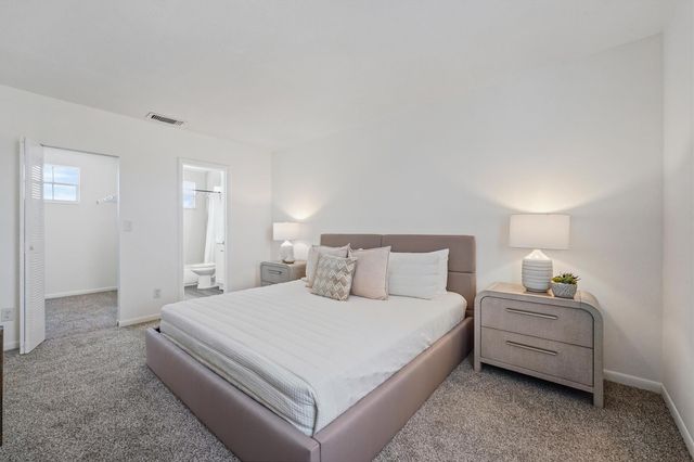 5916 Woodland Point Place, Tamarac, FL 33319