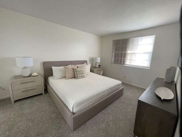 5916 Woodland Point Place, Tamarac, FL 33319