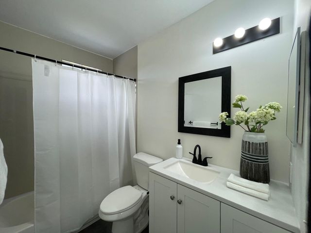 5916 Woodland Point Place, Tamarac, FL 33319