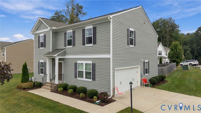 8801 Elkview Ct, North Chesterfield, VA 23236