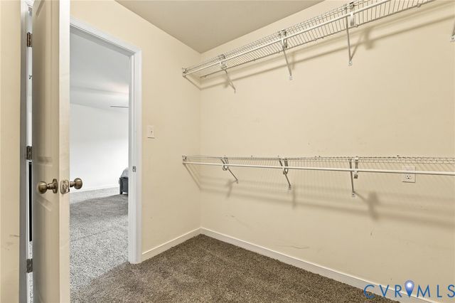 8801 Elkview Ct, North Chesterfield, VA 23236