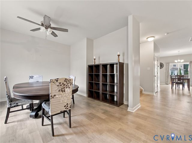 8801 Elkview Ct, North Chesterfield, VA 23236