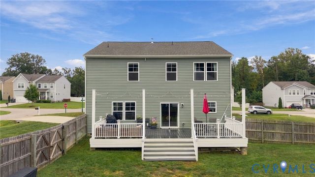 8801 Elkview Ct, North Chesterfield, VA 23236